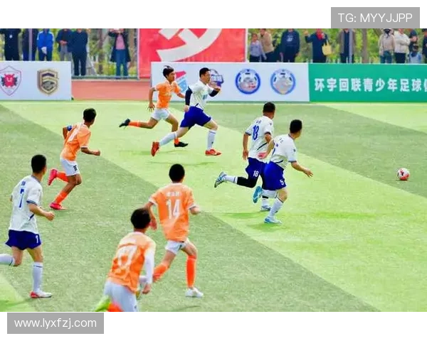 校园足球明星系列探索青少年足球梦想与成长之路的精彩篇章